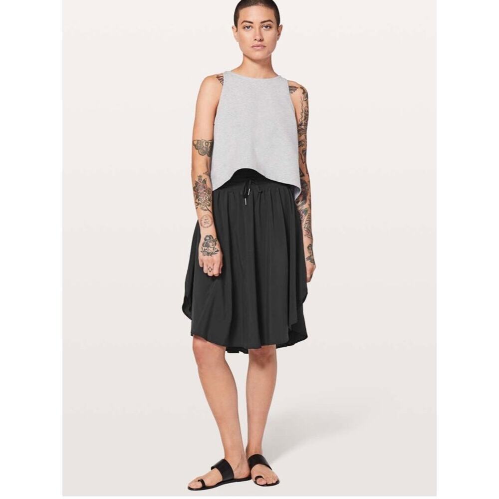 Lululemon The Everyday Skirt Black 6 W8A72S